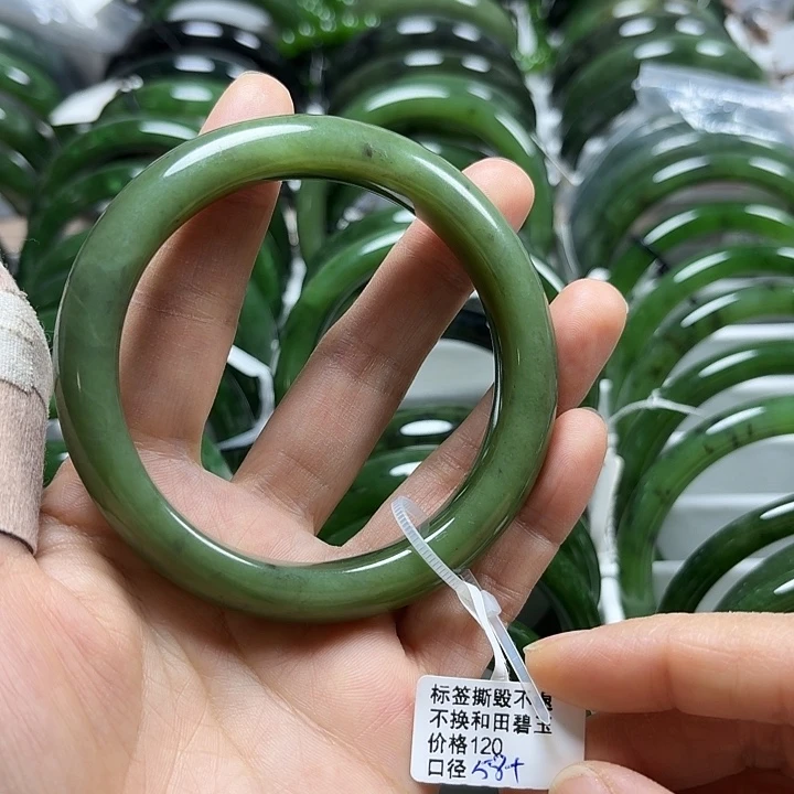 和田玉（碧玉）未镶嵌手镯细条58有瑕