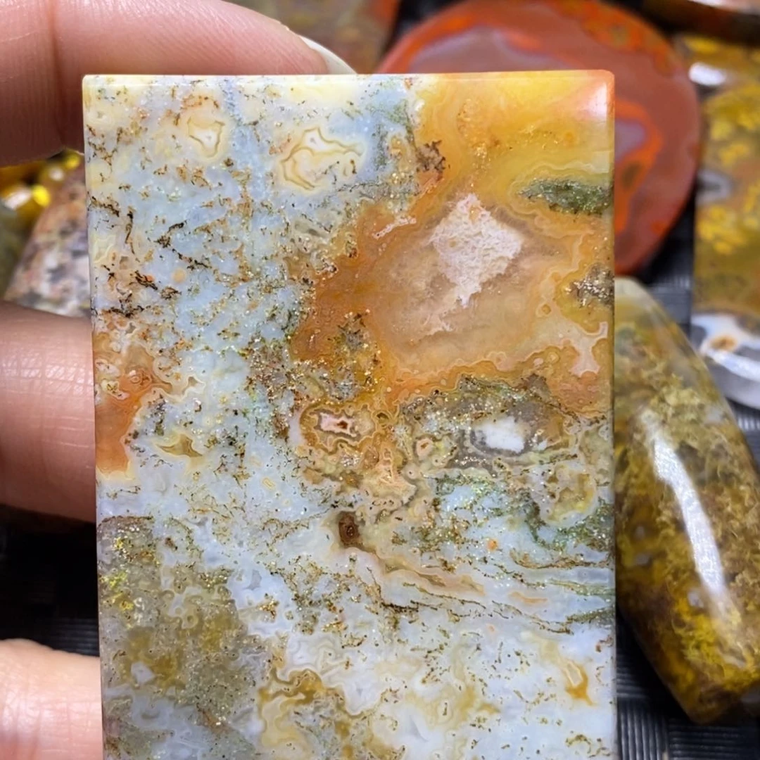 玛瑙/玉髓颈饰未镶嵌