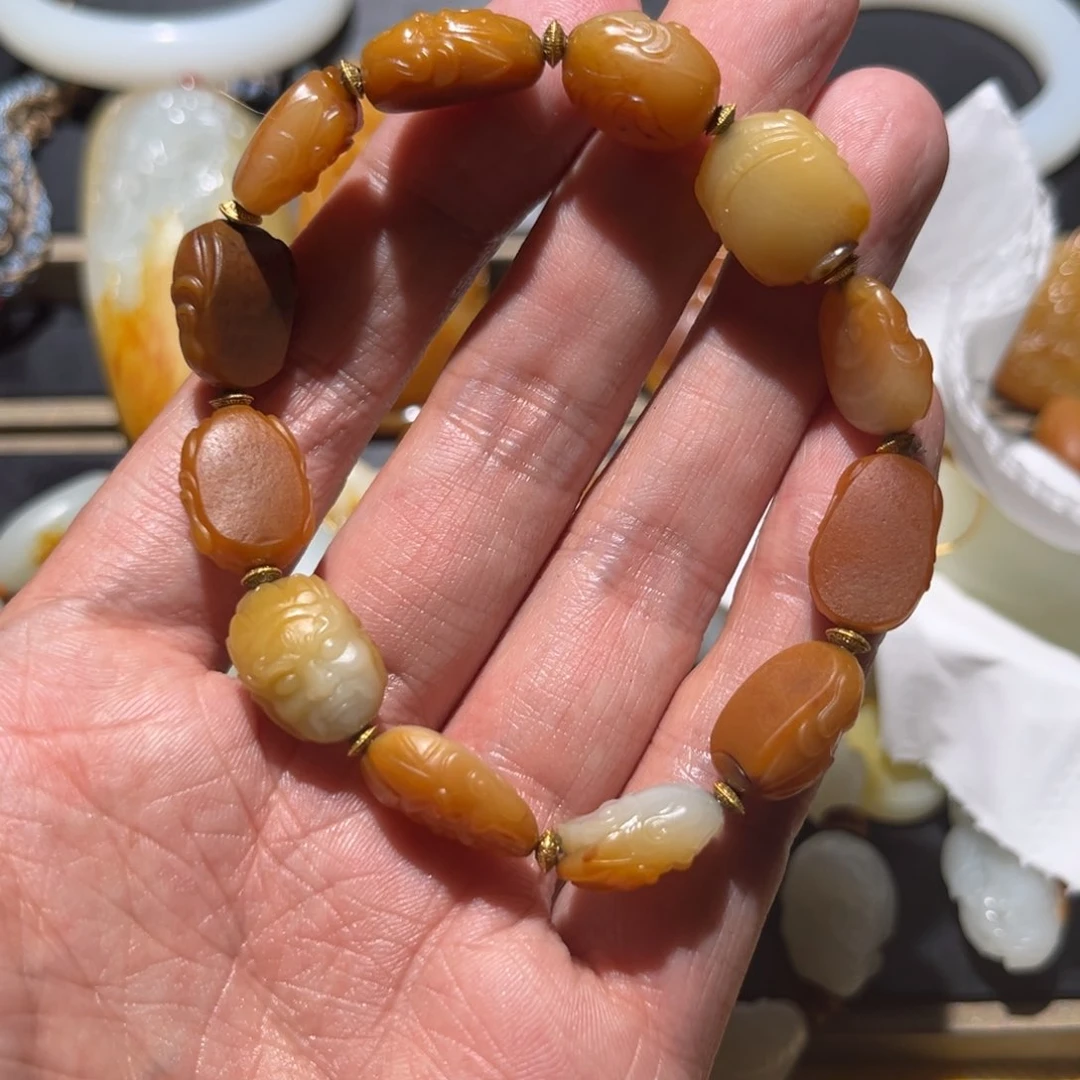 未镶嵌和田玉挂件伊****馆