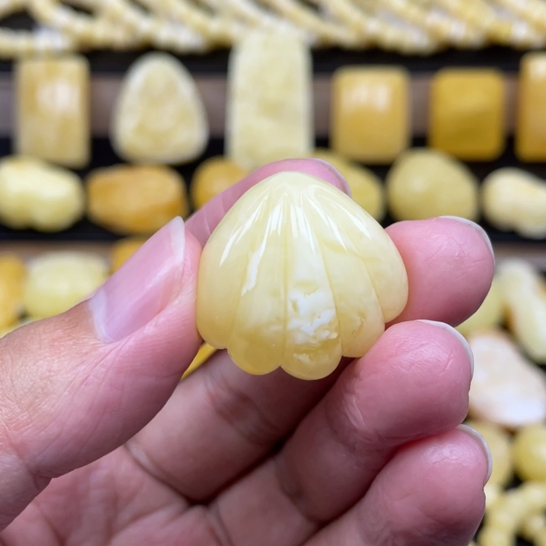 琥珀未镶嵌裸石琥珀蜜蜡