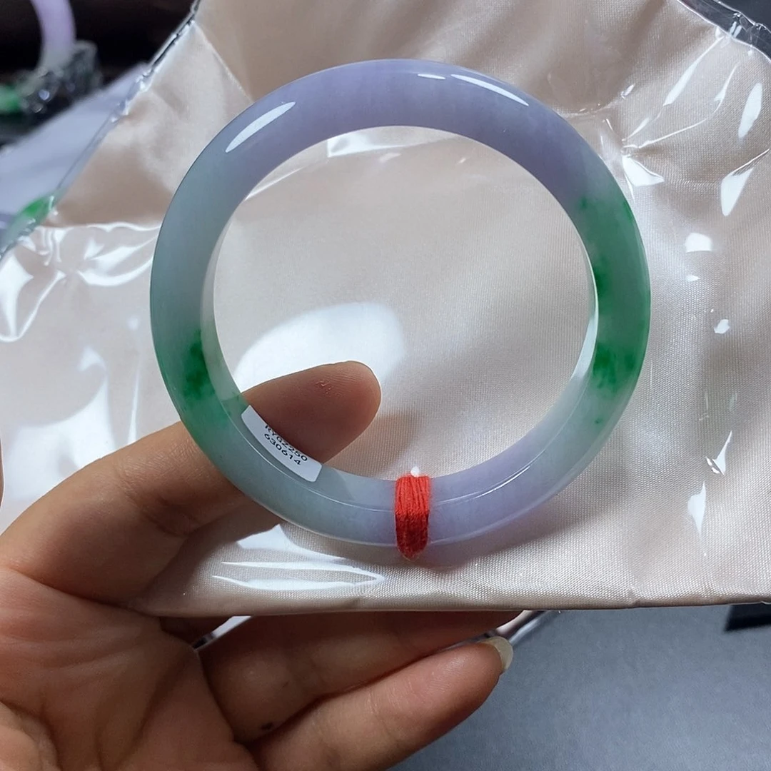 2****1以实物为准，拍哪个发哪个