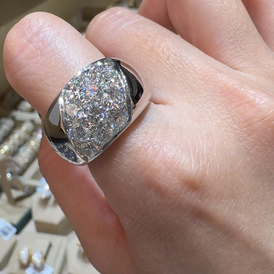 18K金镶嵌钻石戒指/指环