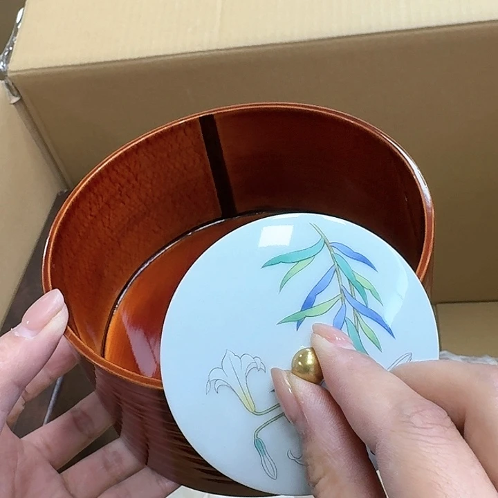 奇瓷器。