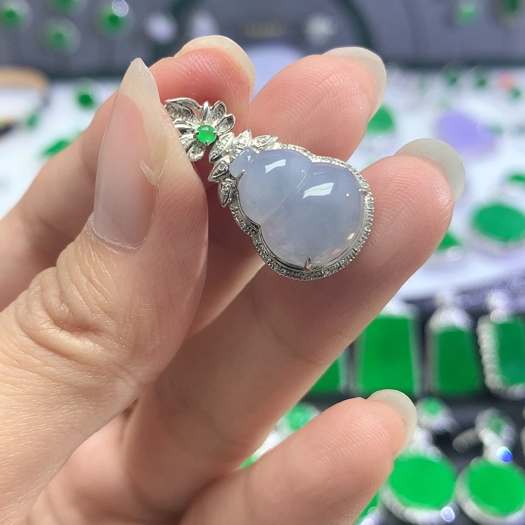 吊坠(不含链)18K金镶嵌翡翠