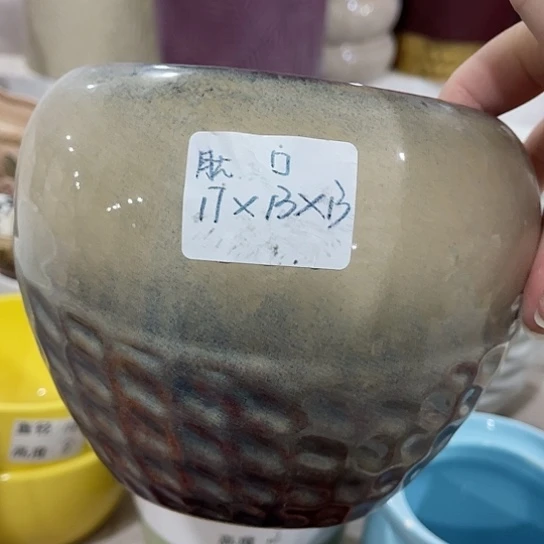 多肉绿植陶瓷花盆9.9包邮，有孔