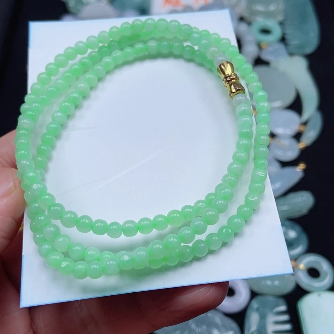 翡翠颈饰未镶嵌慕**杨