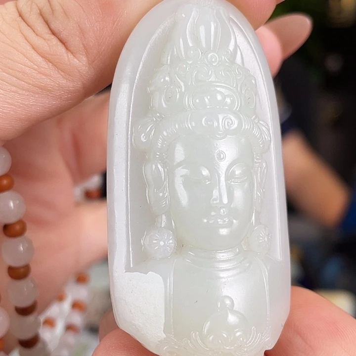 和田玉未镶嵌颈饰定制发货