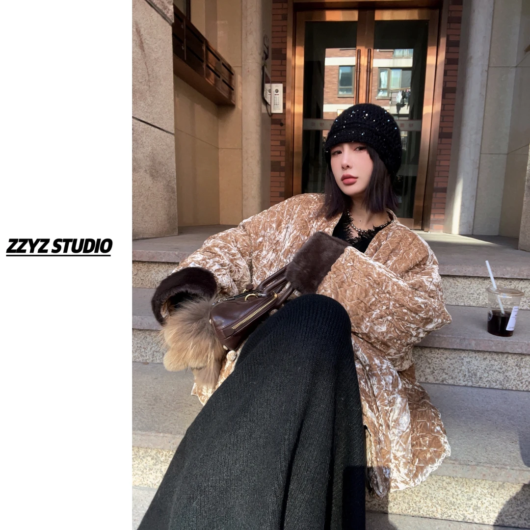 【ZZYZ】“ 国风千金感”丝绒盘扣羽绒服小众设计感V领外套