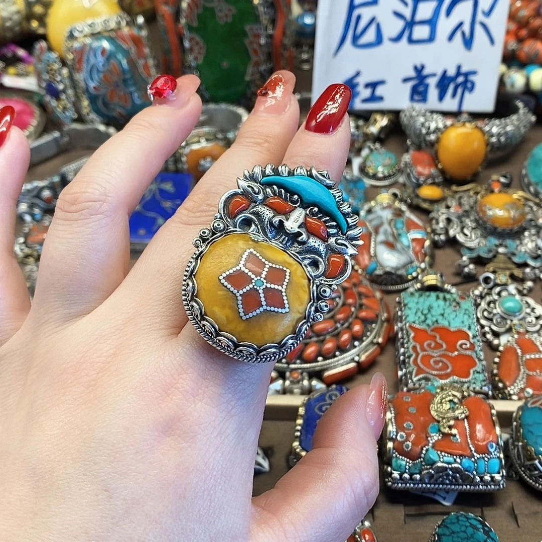 银S925镶嵌琥珀戒指八宝尼藏直播间