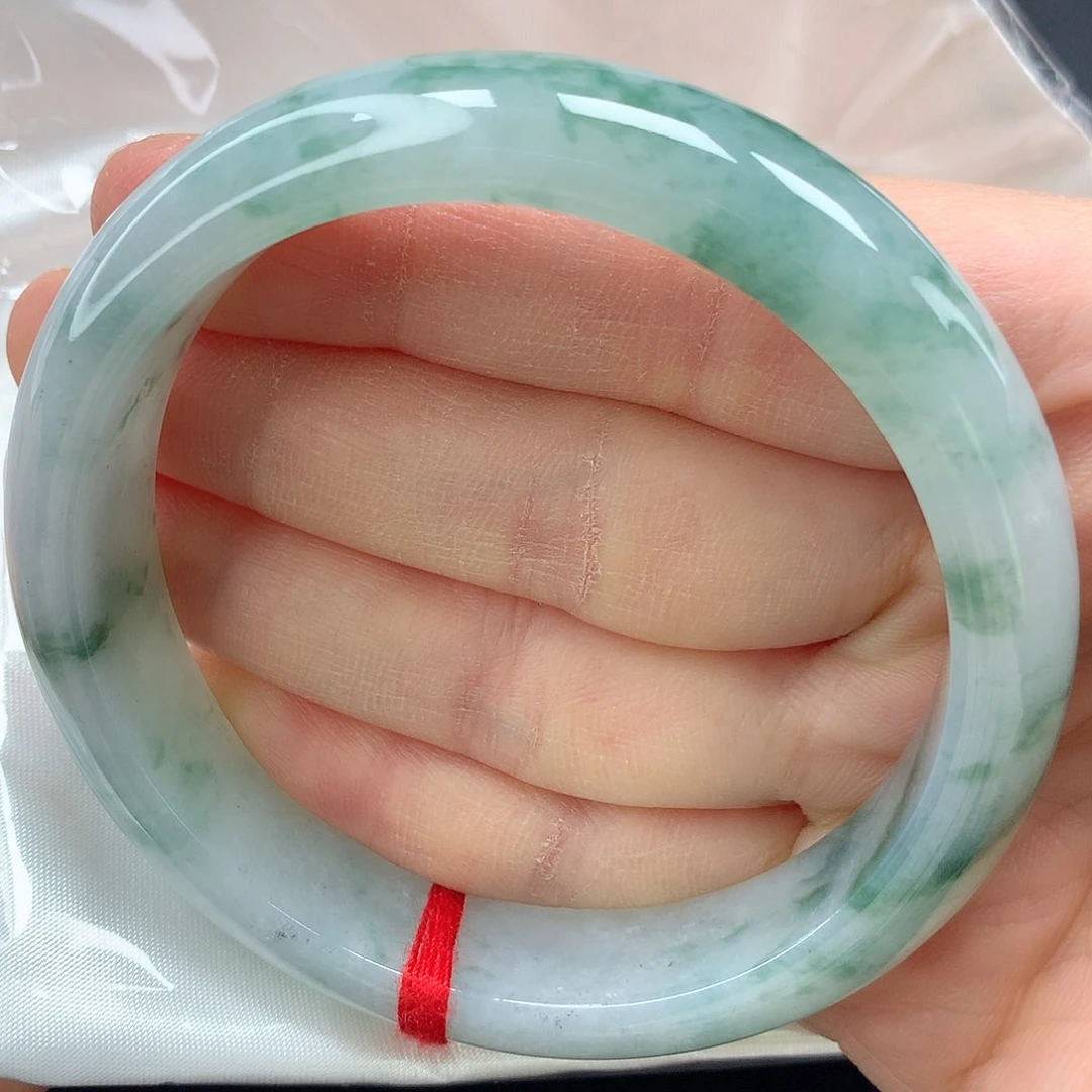 未镶嵌手镯翡翠，64号