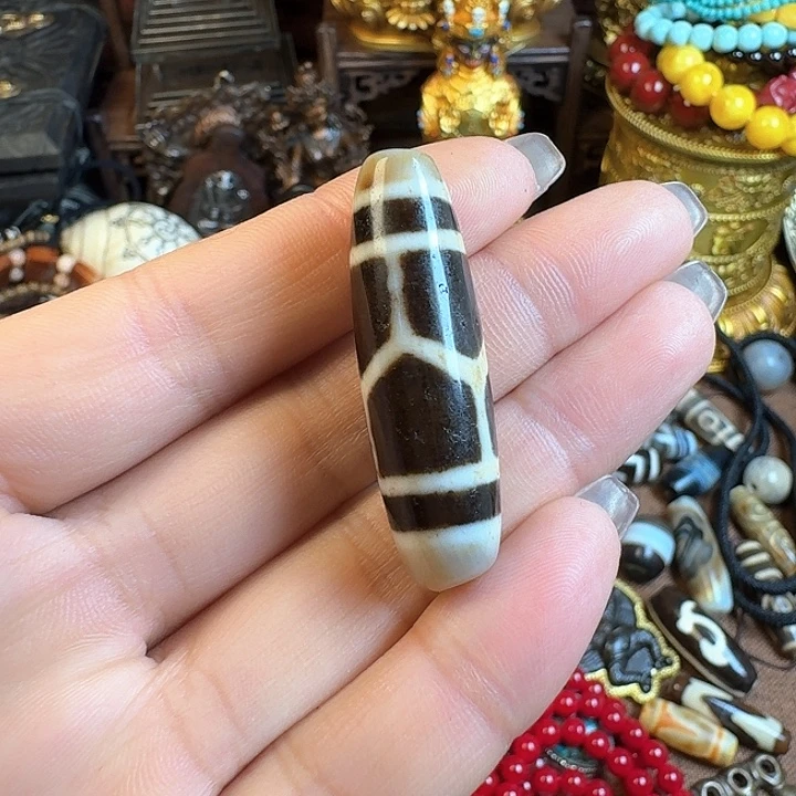 泥塑扎西德勒独特设计