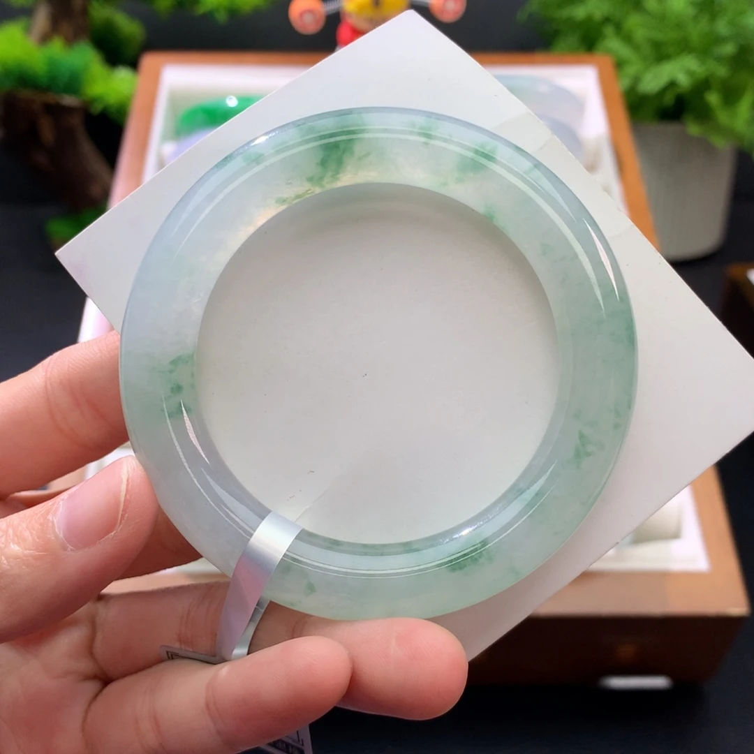 翡翠未镶嵌手镯闪购 18