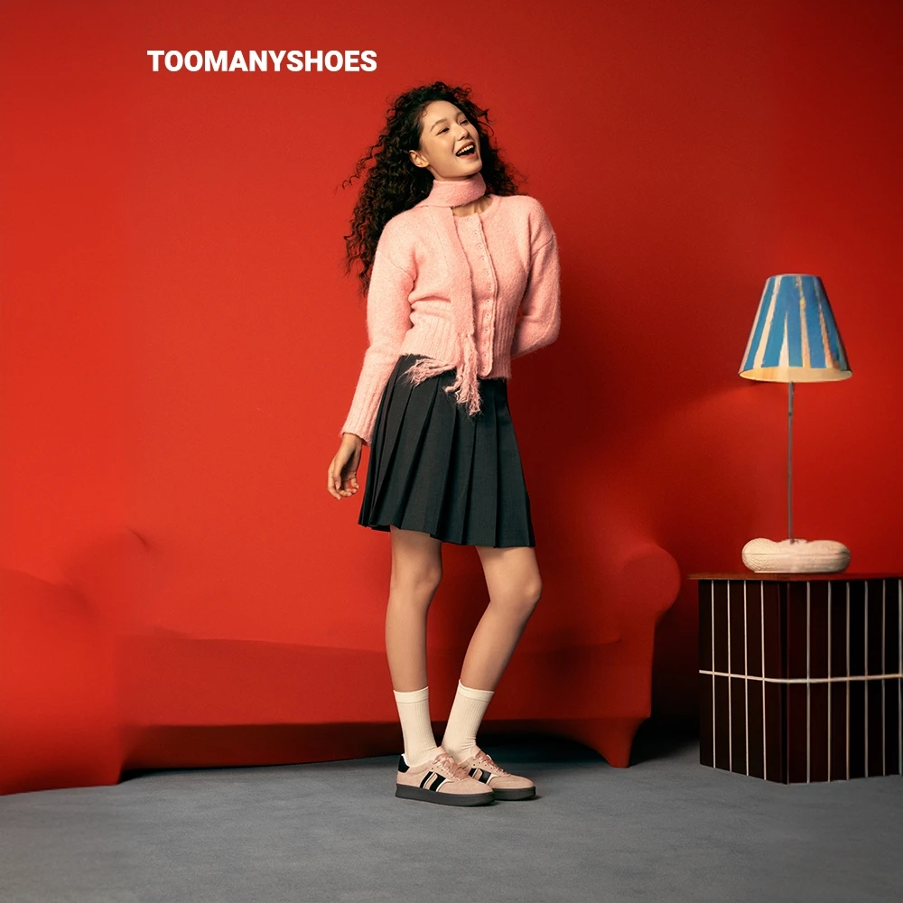【夏日新款】Toomanyshoes女鞋莓果派对欧若风德训鞋时尚休闲运动