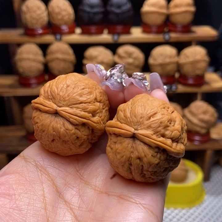 文玩核桃吊坠蛇皮球5