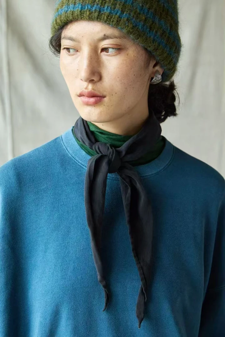 左岸迷香25FW0001围巾黑色纯色