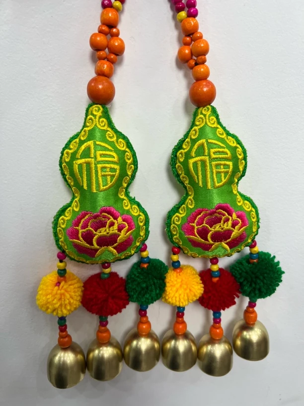 刺绣福禄小葫芦绿色 高约28cm宽约7cm