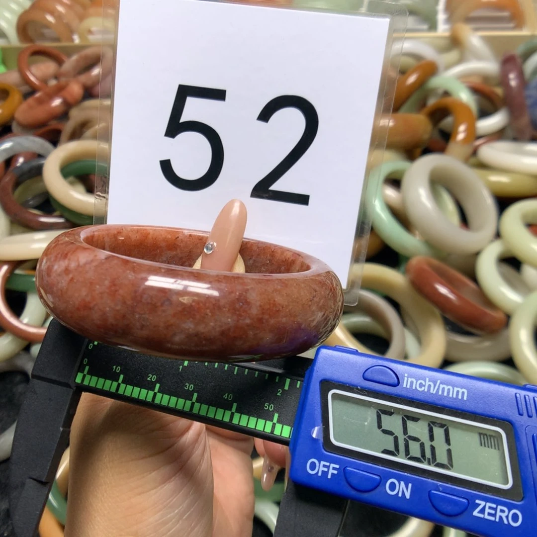 石英岩玉手镯未镶嵌