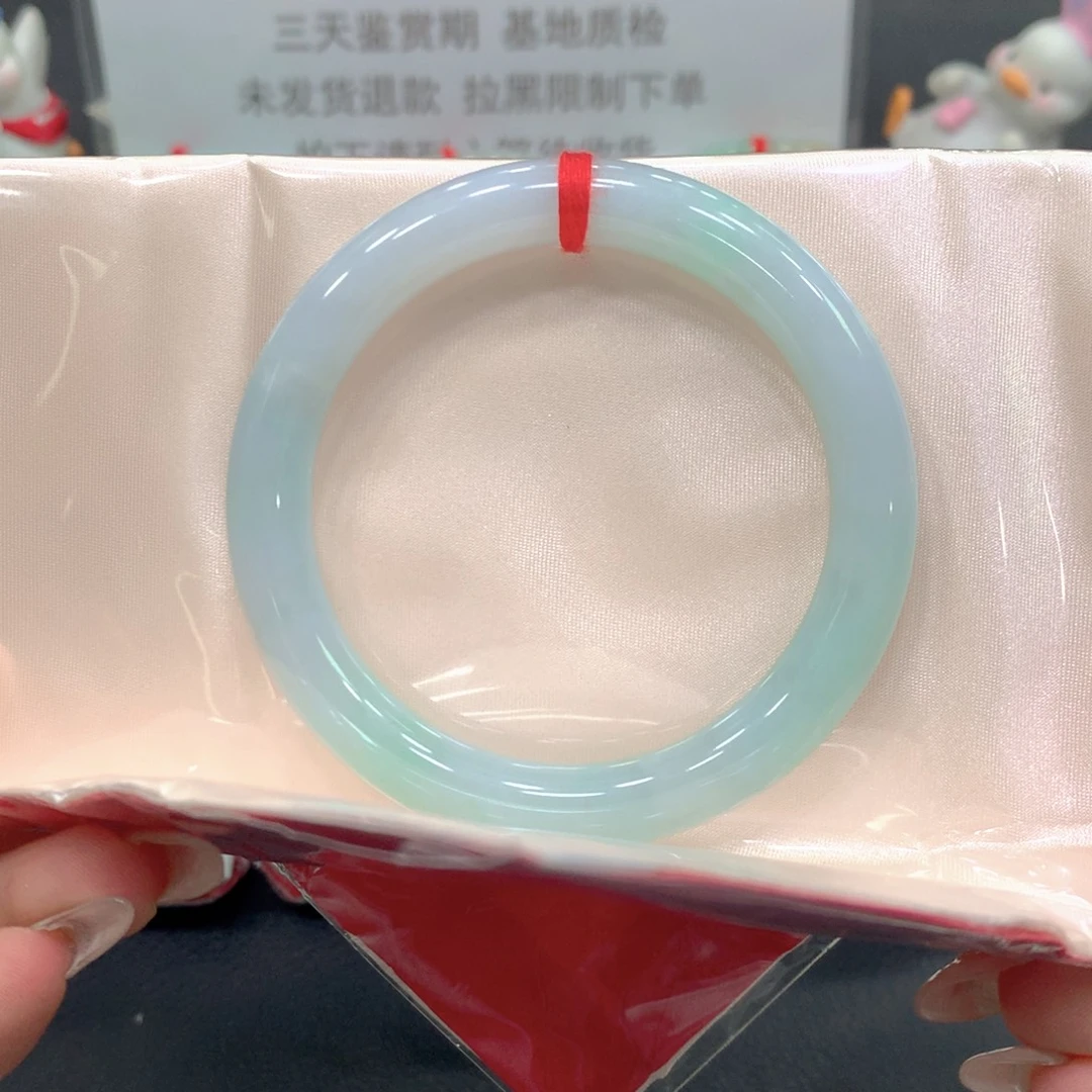 翡翠未镶嵌手镯55圆