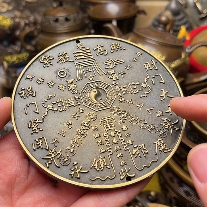 精美铜器批发档口