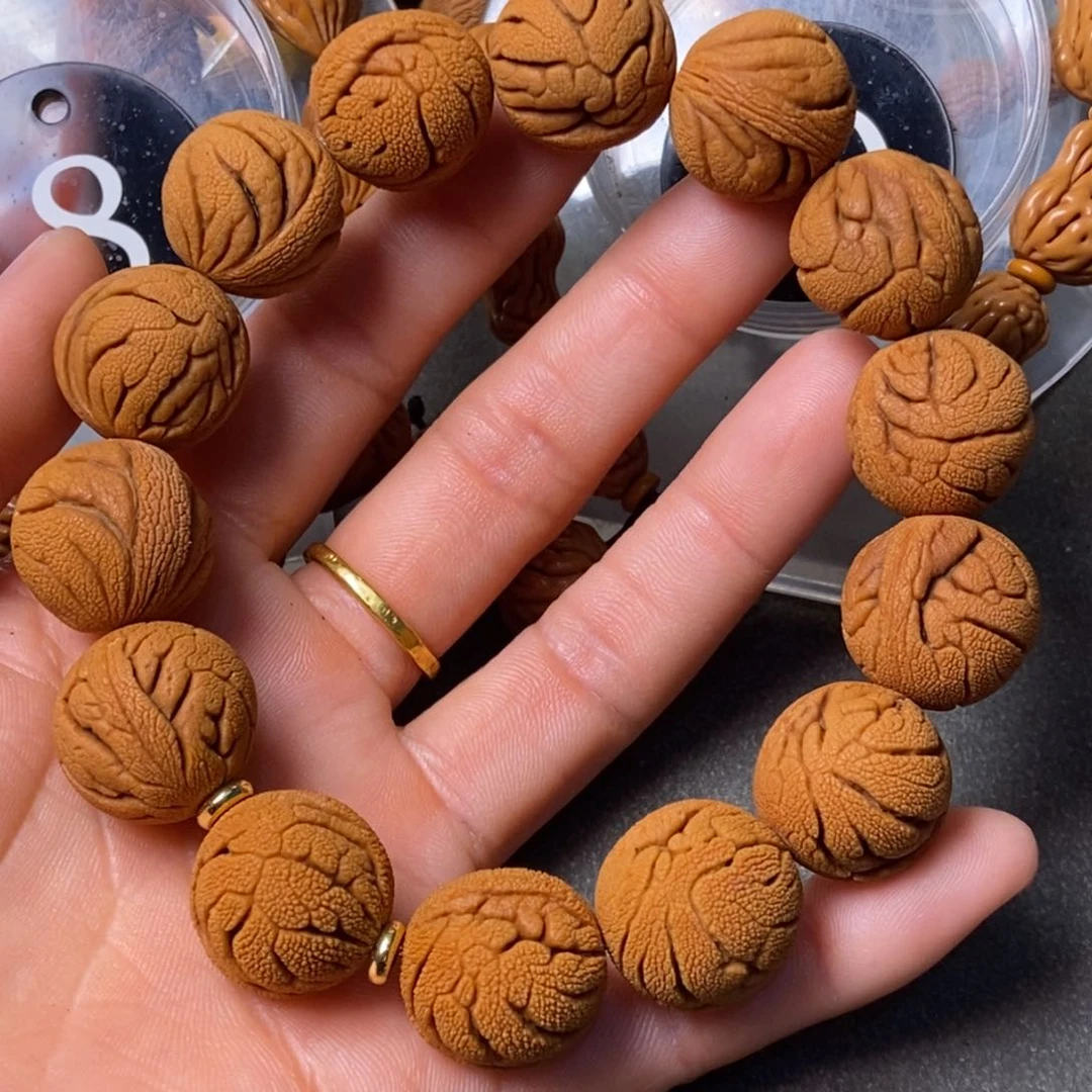 吊坠桃核陕西秦岭山桃核