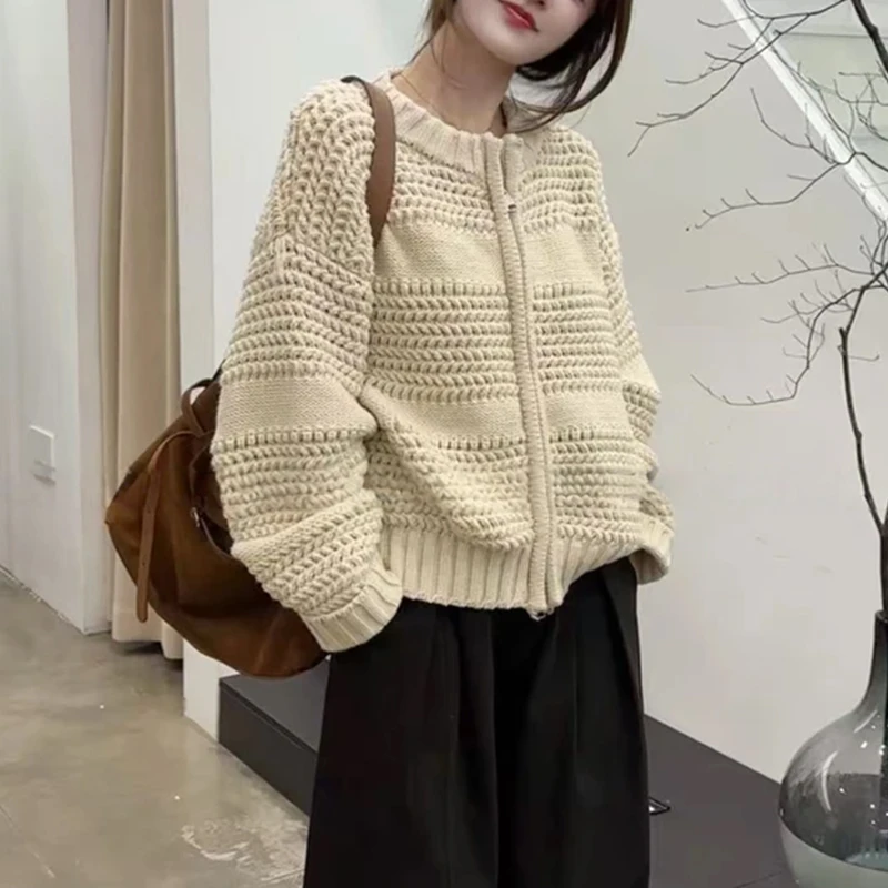 2025秋季新款套头韩系圆领纯色设计感长袖针织开衫简约显瘦上衣