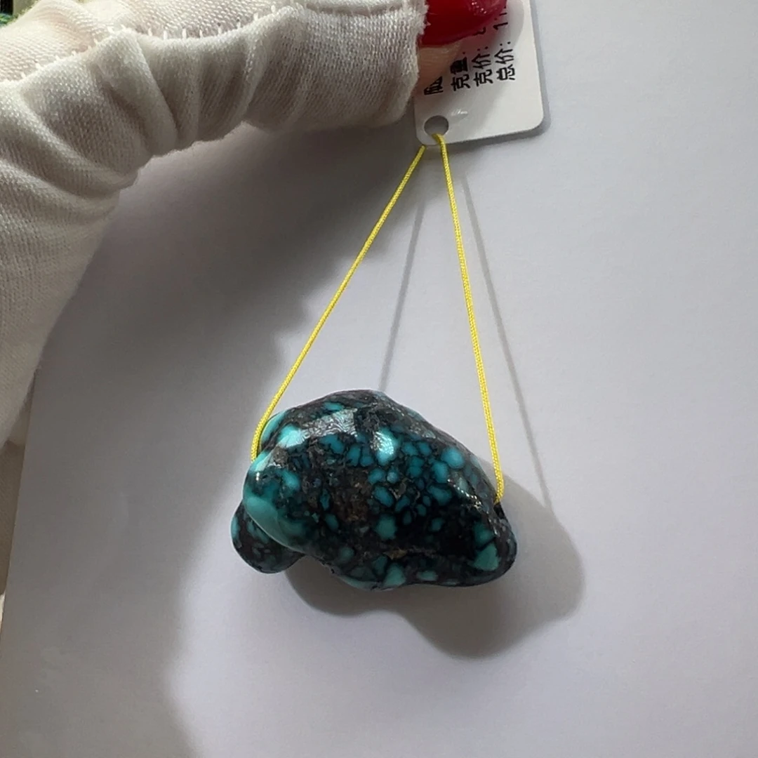 绿松石未镶嵌挂件