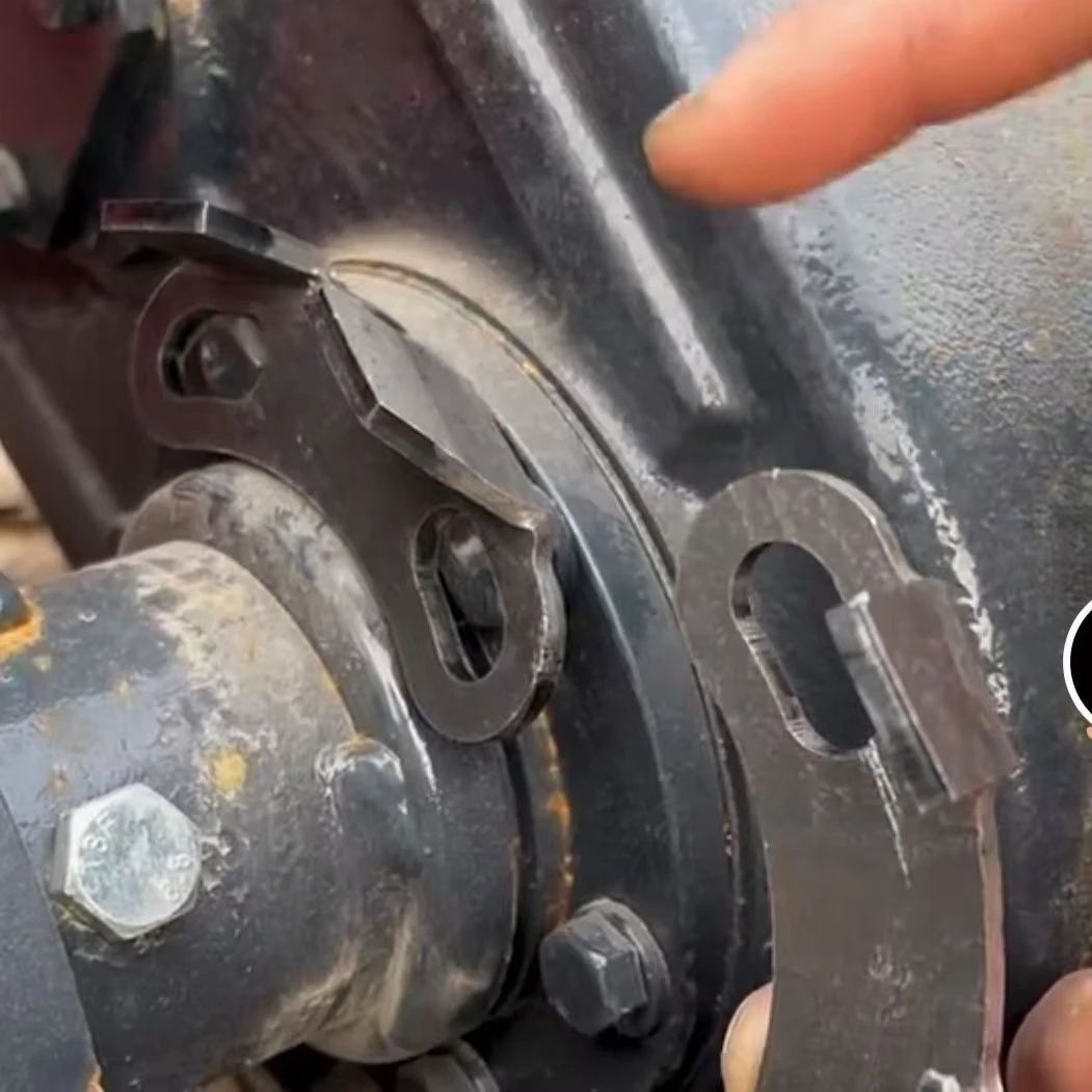 旋耕机变速箱防缠草护板保护轴承