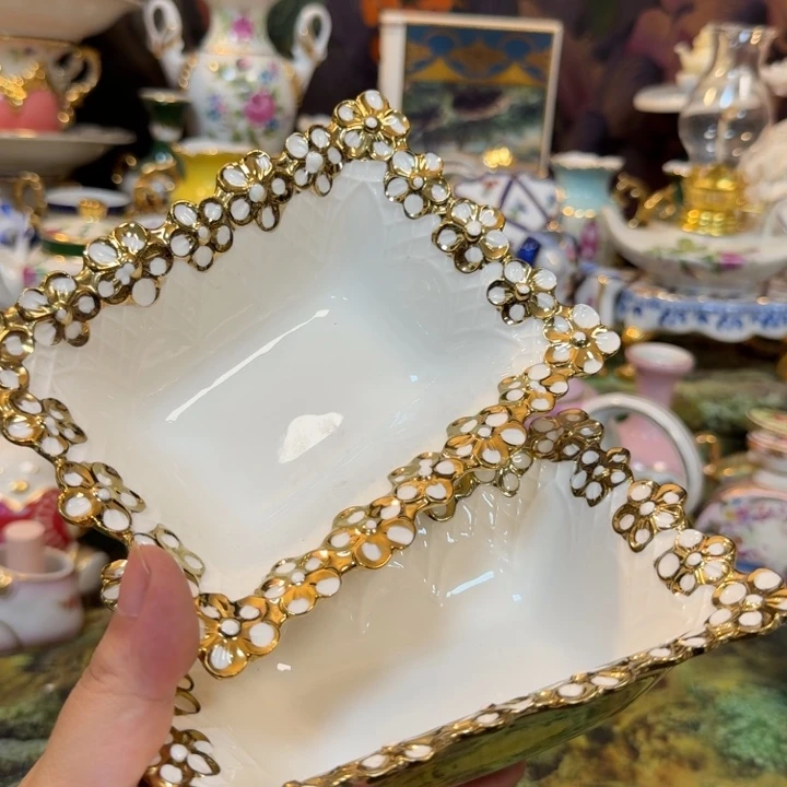 鹿与海陶瓷家居有限公司