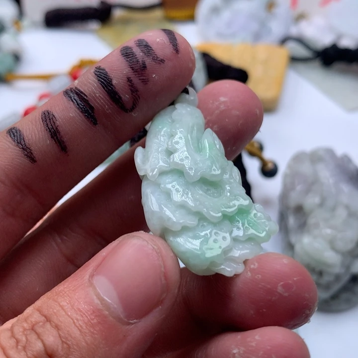 颈饰未镶嵌翡翠保真天然a货翡翠