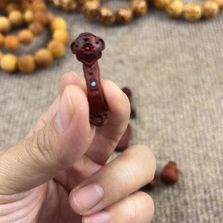 木海南红降。。。。。如意