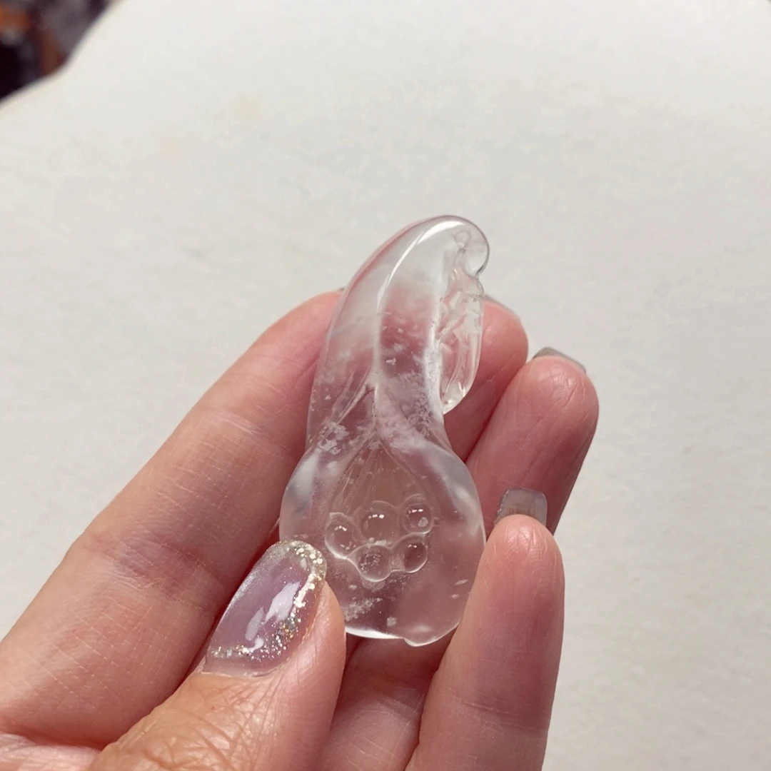 石英质玉未镶嵌颈饰