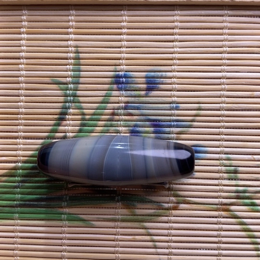 －***-玛瑙/玉髓未镶嵌珠宝半成品