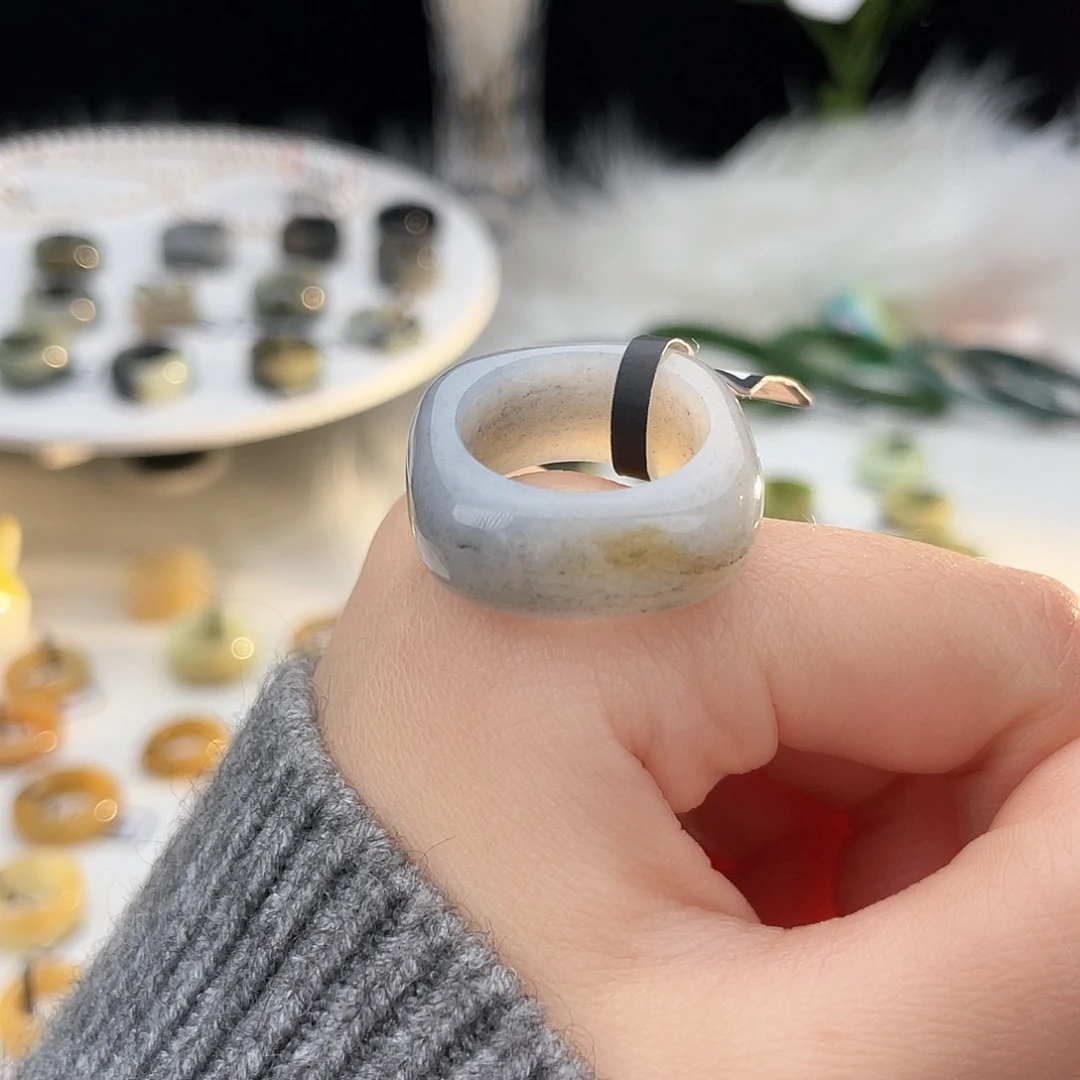 和田玉未镶嵌戒指k13糖青花方圆18.2mm