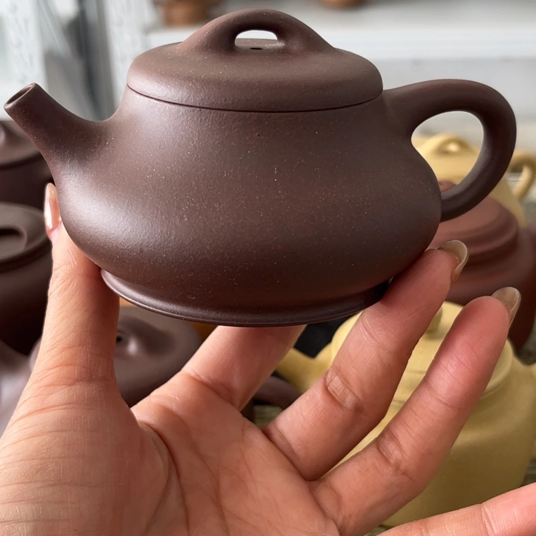 茶壶紫砂微暇……………………