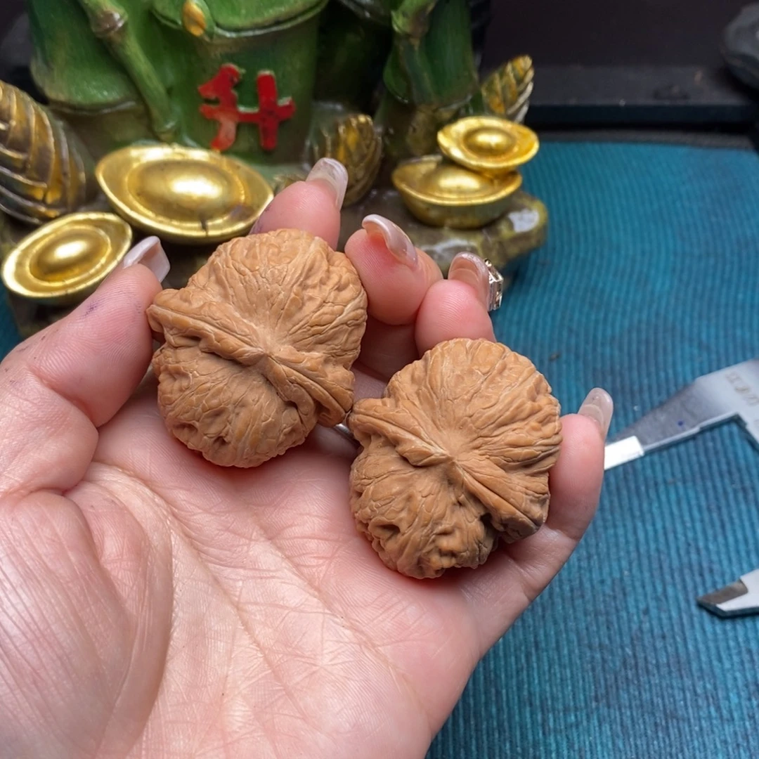 把件文玩核桃41.5元宝