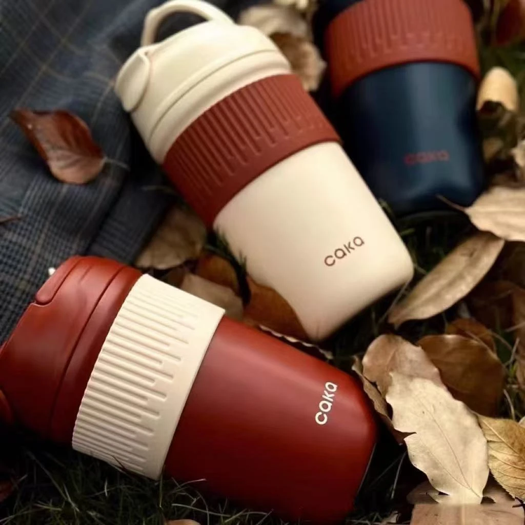 CAKA陶瓷内胆保温杯女士咖啡随行吸管杯高颜值便携不锈钢水杯