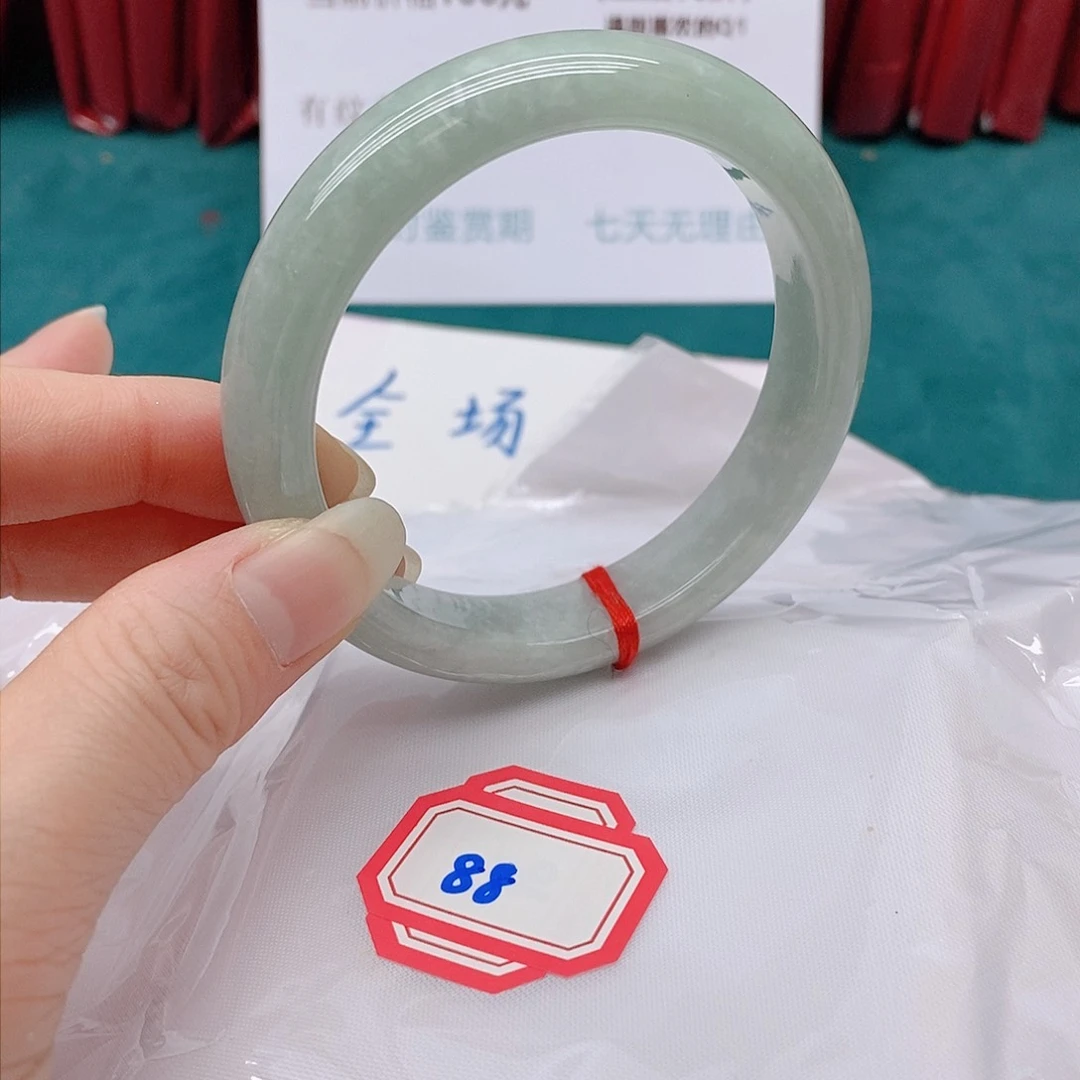 翡翠手镯未镶嵌S****G888888888
