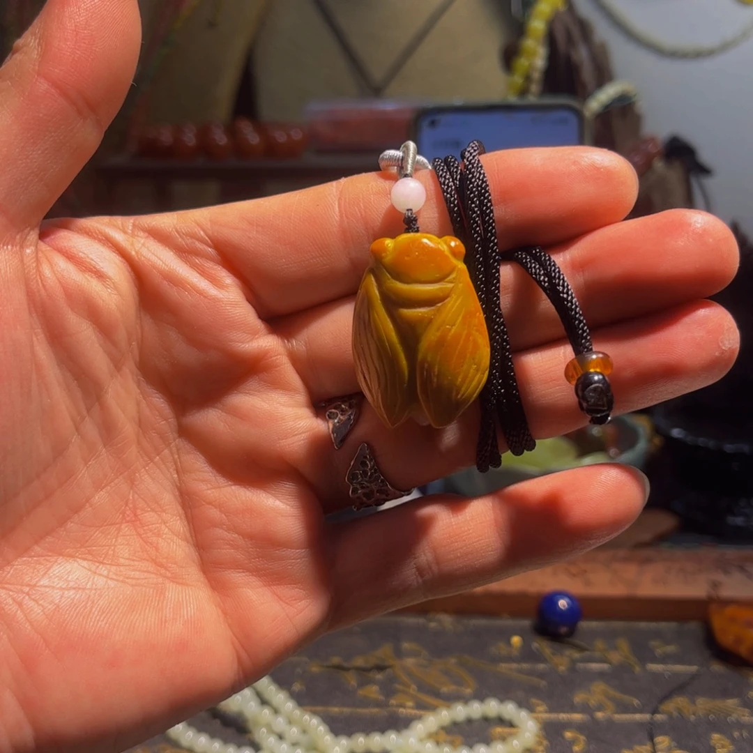 长***饭贡木精工雕刻工艺品挂件