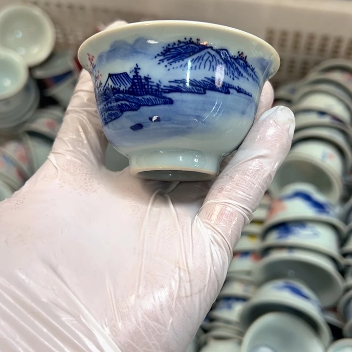瓷片白青花山水纯手工手工手绘压手杯客杯