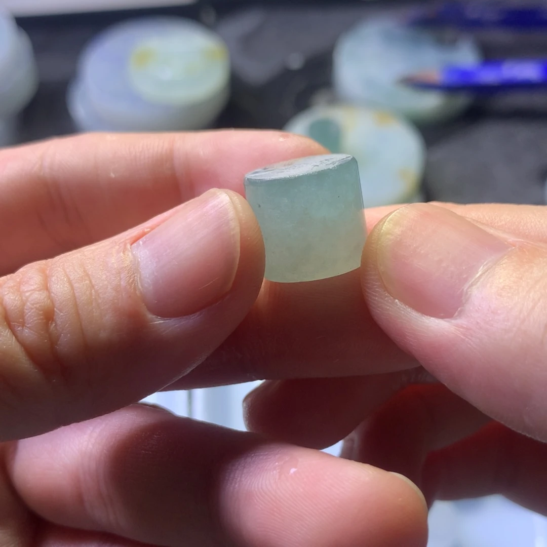 定制翡翠未镶嵌南**枳