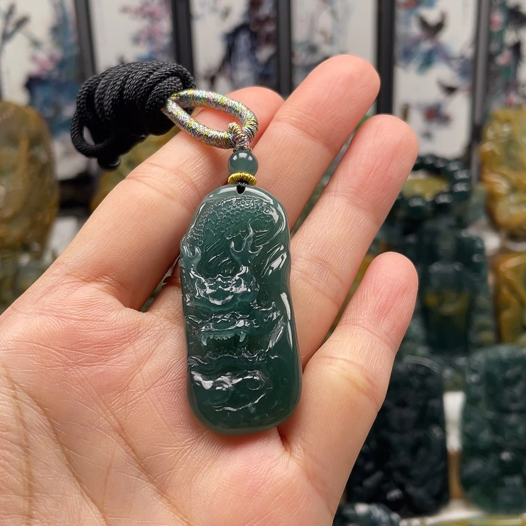 翡翠未镶嵌颈饰天然翡翠a货龙