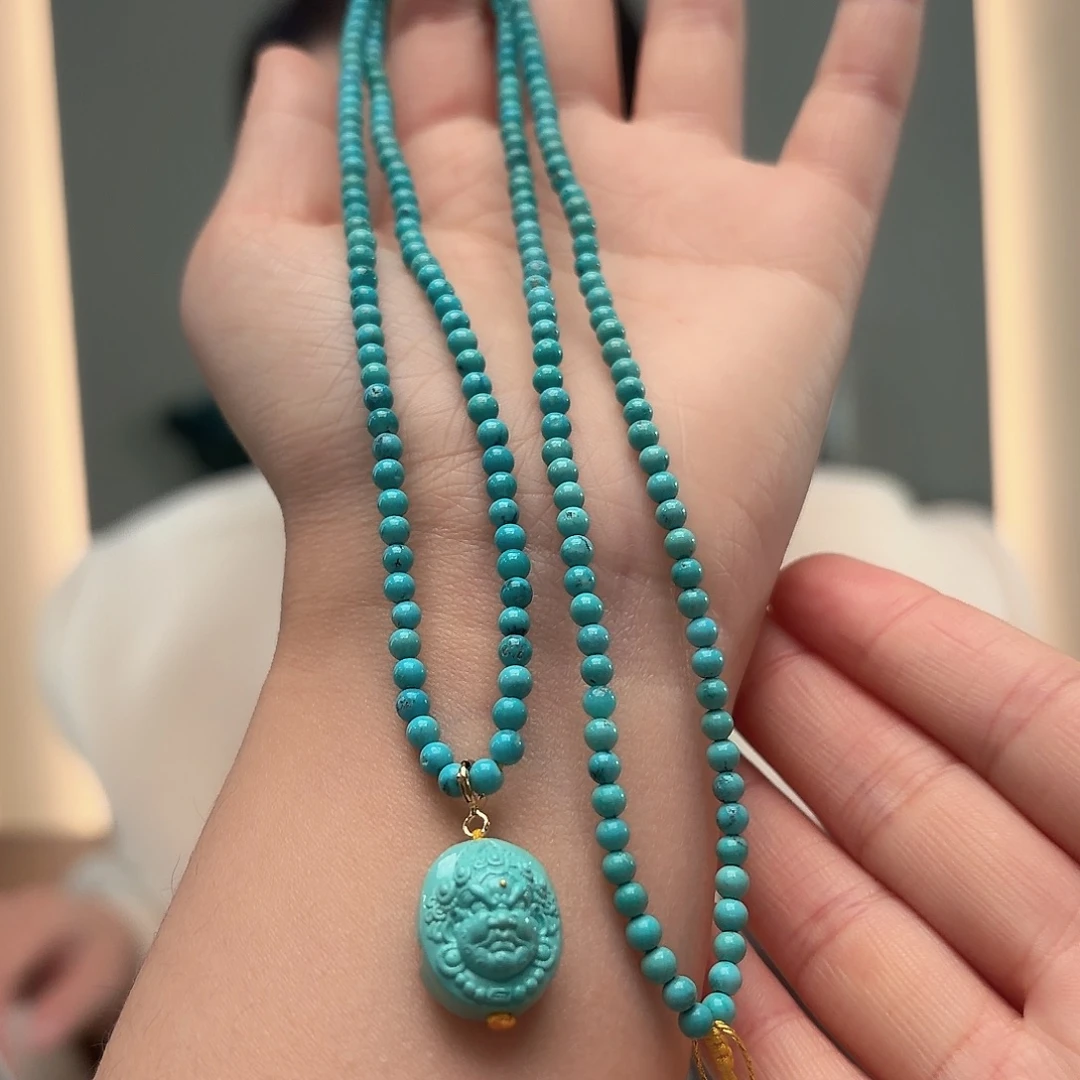 绿松石未镶嵌颈饰