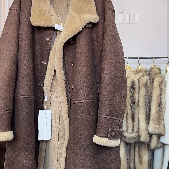 咿***呀恒玖新款女装外套255