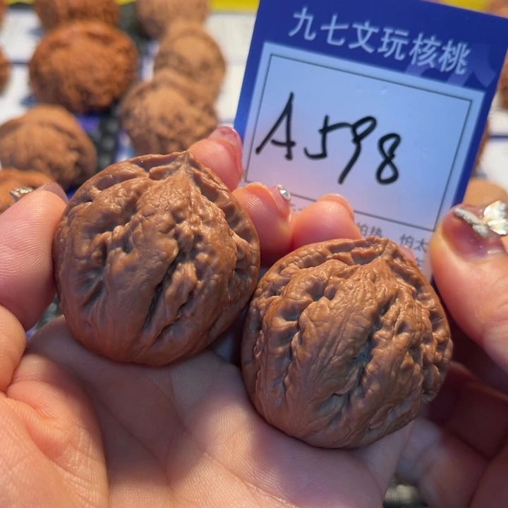 把件桃核40霸王龙A598