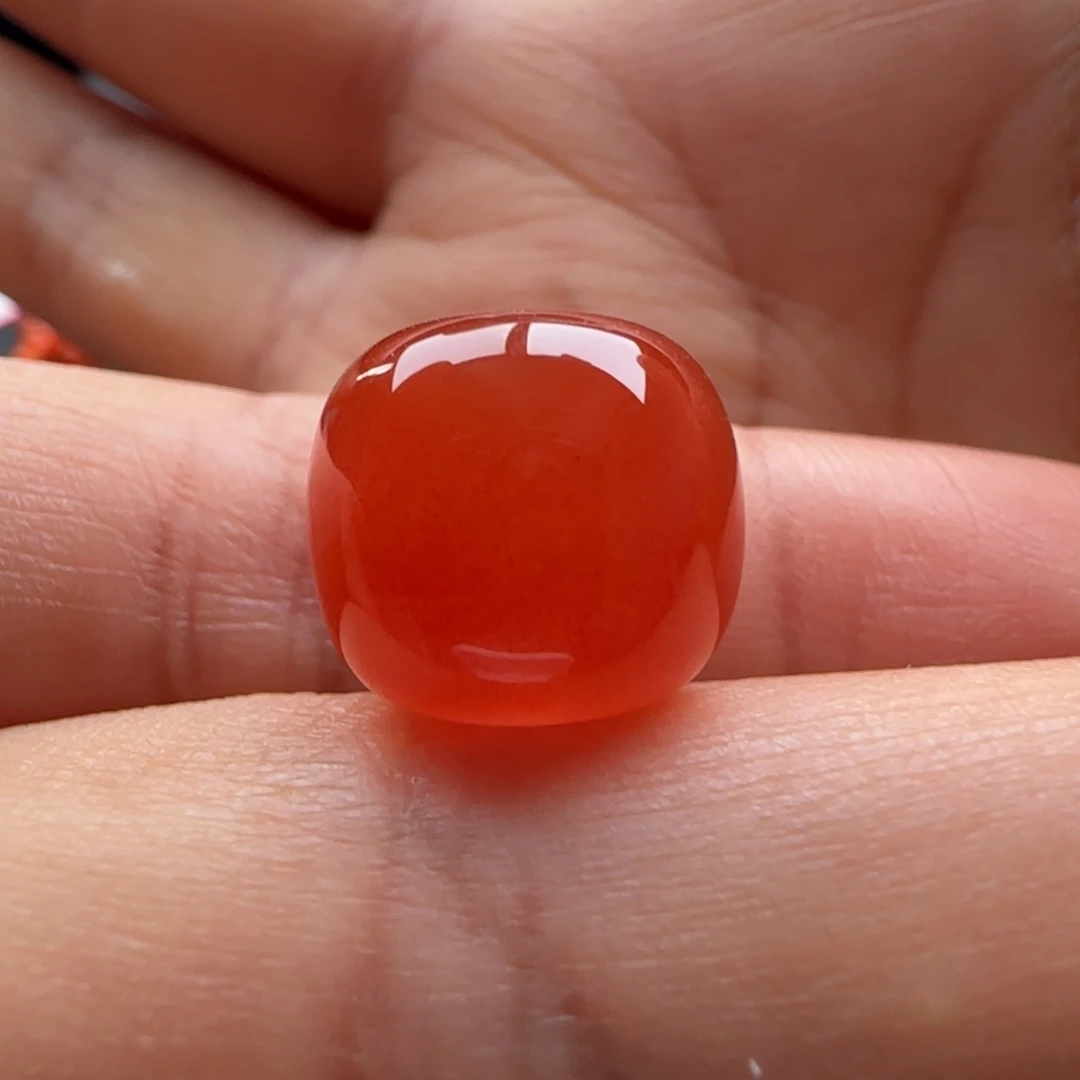 南红玛瑙未镶嵌老型13.8x12.6沙点