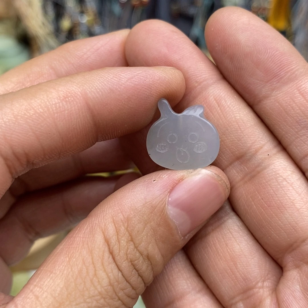 岫玉纯天然岫玉假一赔十，默认微瑕未镶嵌