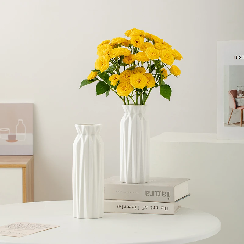 简约创意白色陶瓷花瓶摆件餐桌水培鲜花客厅高级感桌面插花装饰品