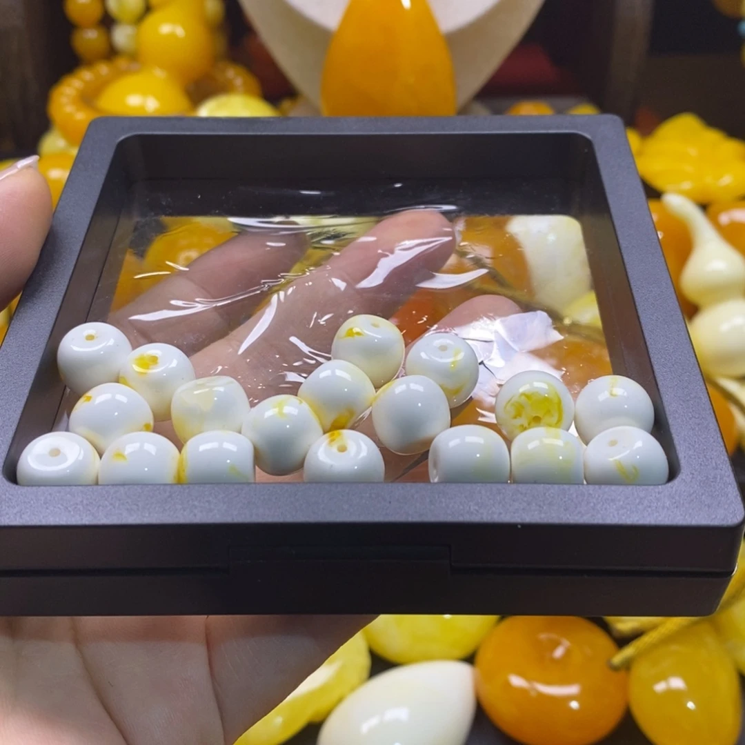 吾***皇非金属12白蜜18颗单珠