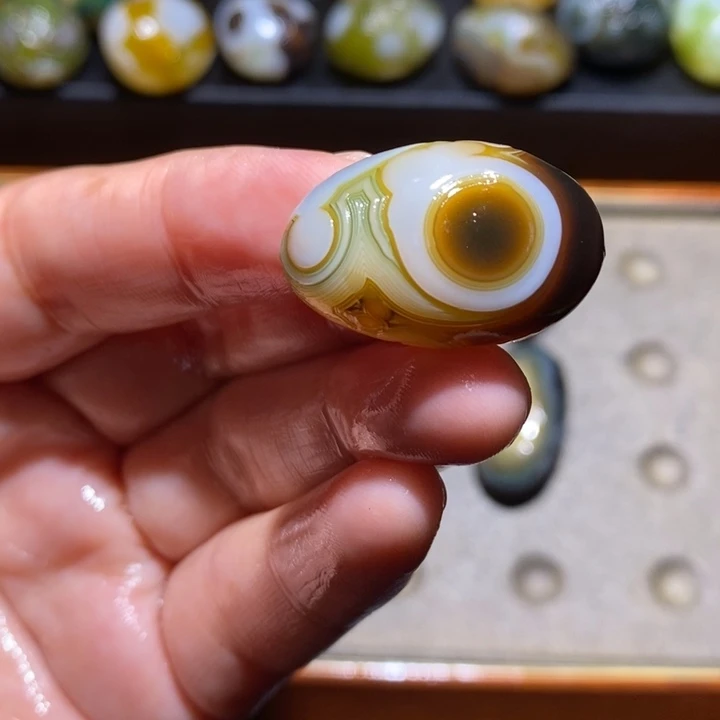 未镶嵌玛瑙/玉髓珠宝半成品67