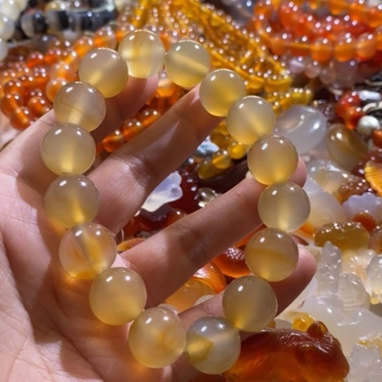 玛瑙/玉髓玛瑙手串未镶嵌
